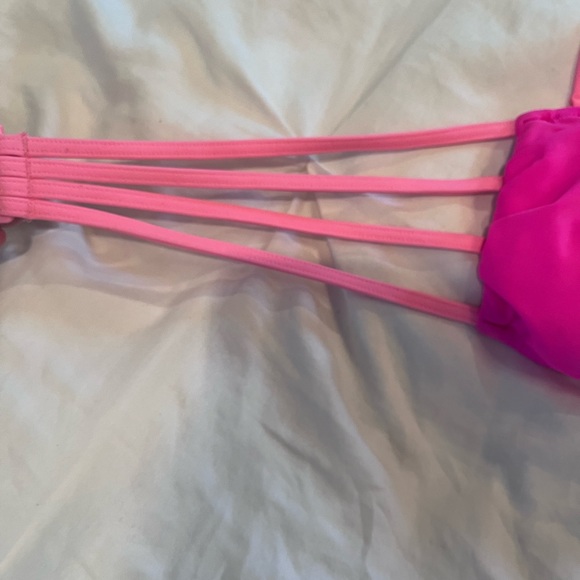 PINK bikini - Picture 2 of 7